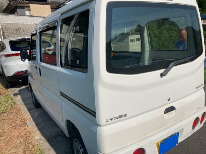 MINICAB VAN