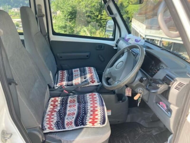 MINICAB VAN