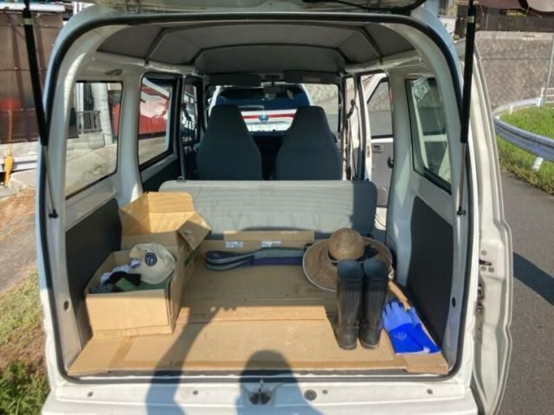 MINICAB VAN
