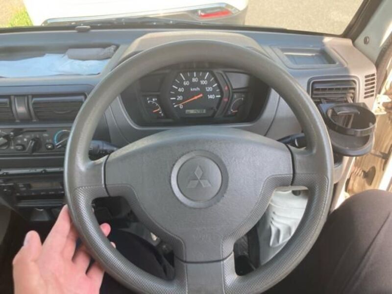 MINICAB VAN