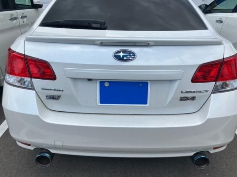 LEGACY B4