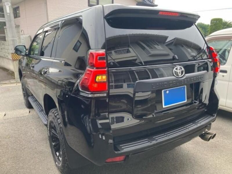 LAND CRUISER PRADO