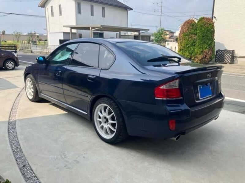 LEGACY B4