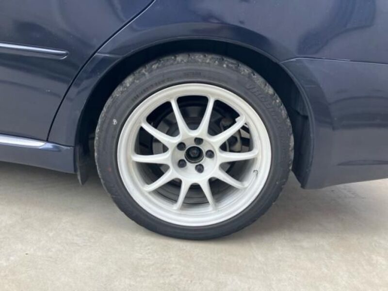 LEGACY B4