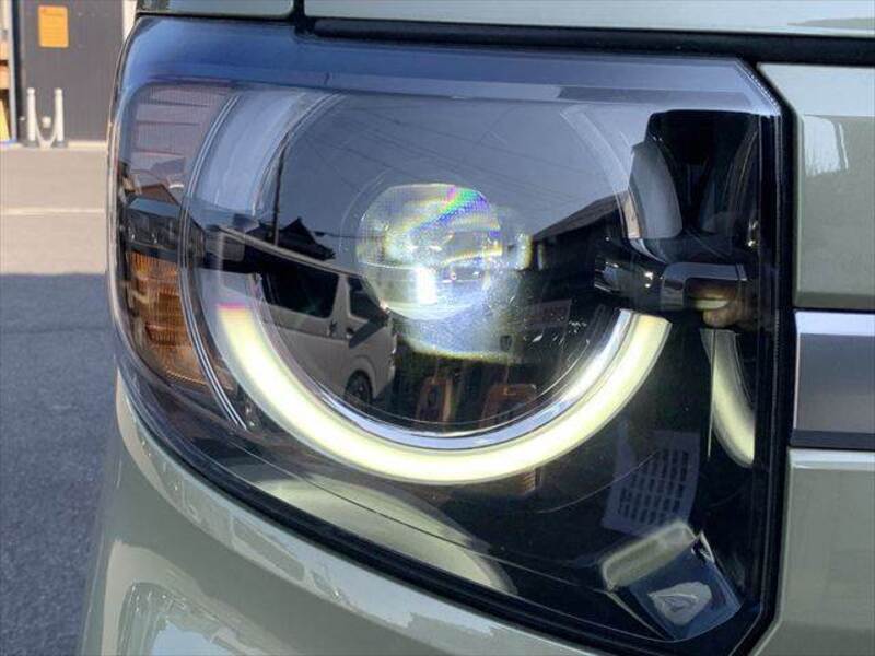 N-VAN
