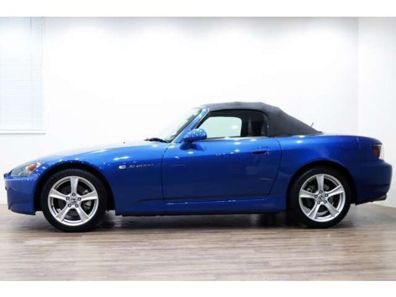 S2000