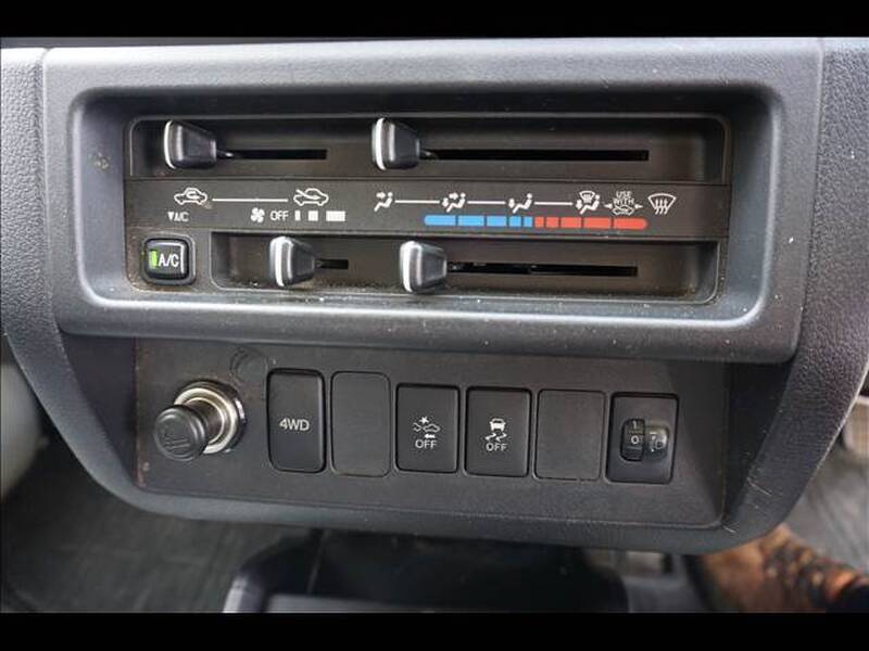 PIXIS TRUCK