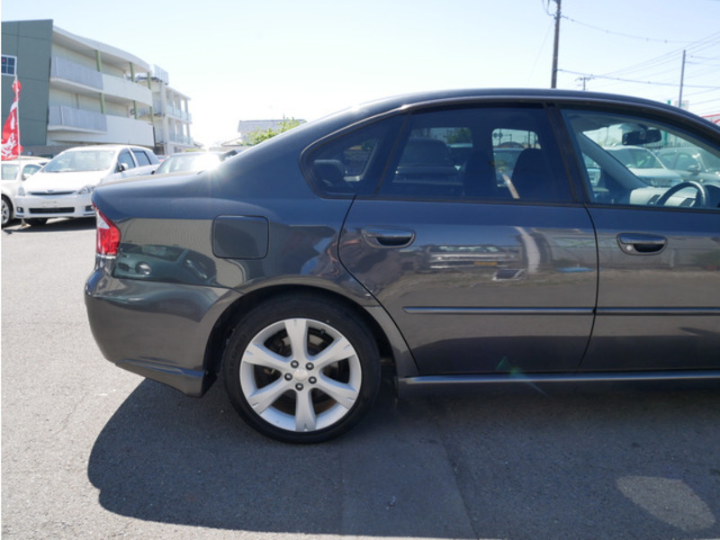 LEGACY B4