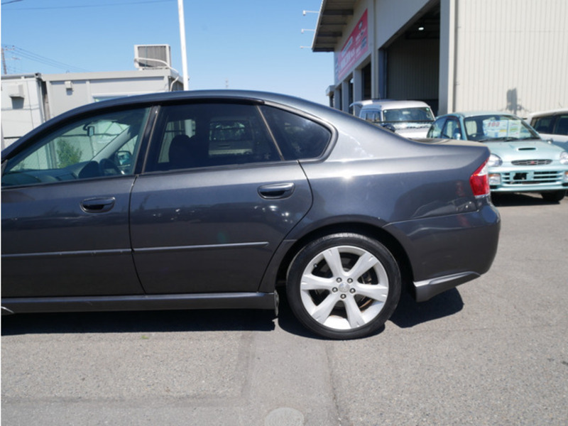 LEGACY B4
