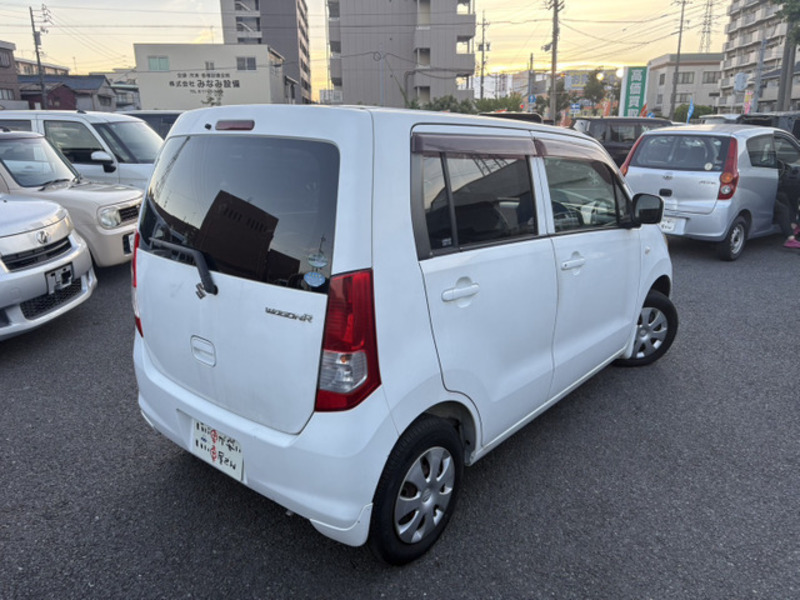 WAGON R