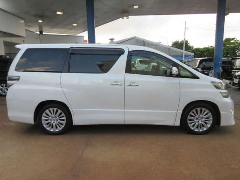 VELLFIRE