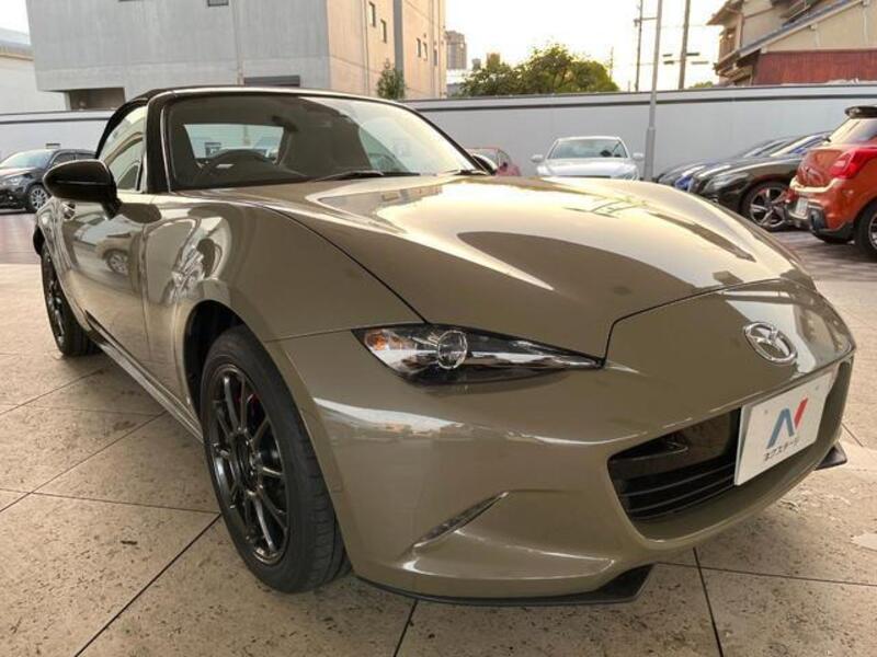 ROADSTER