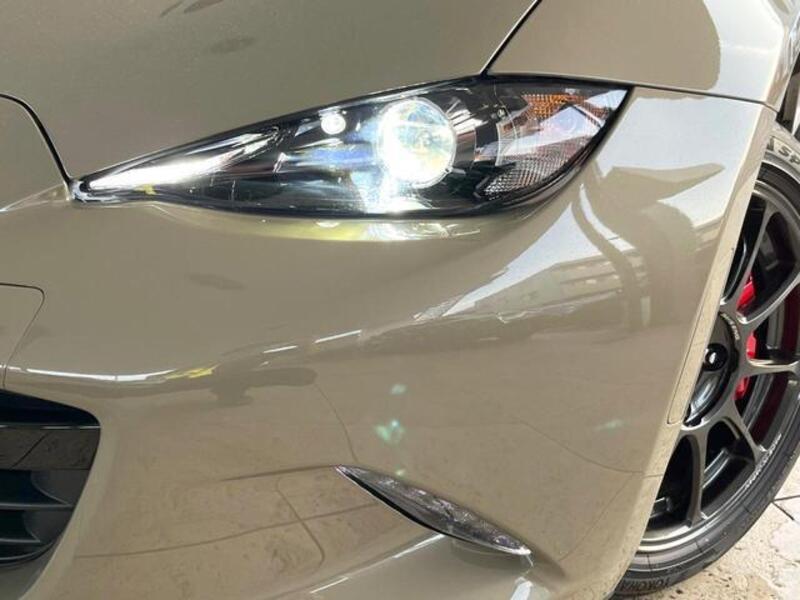 ROADSTER