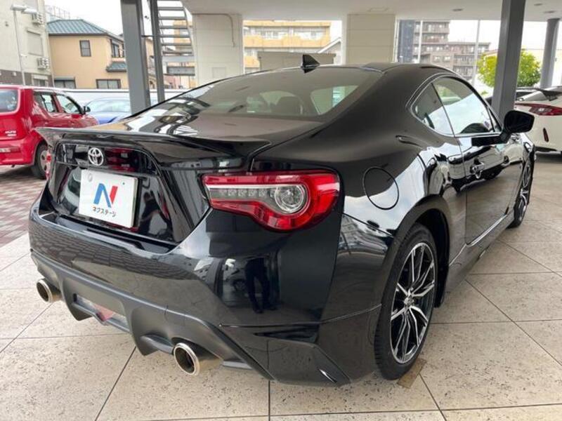 86
