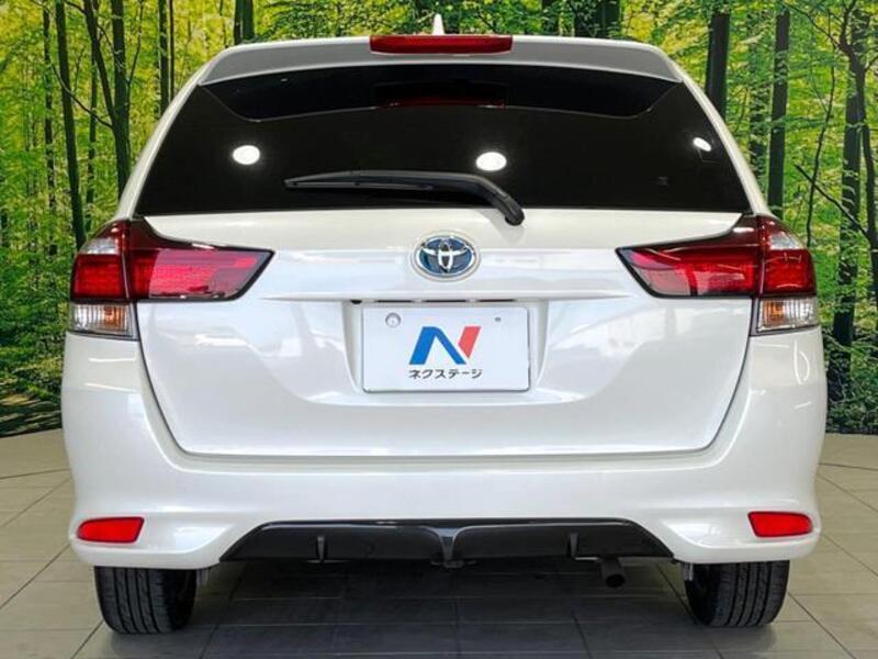 COROLLA FIELDER