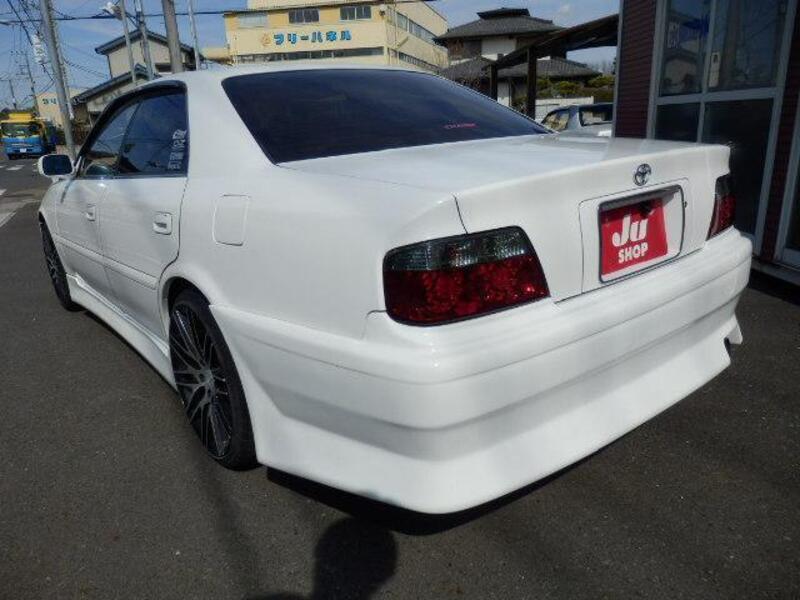CHASER