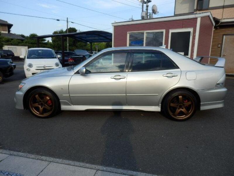 ALTEZZA
