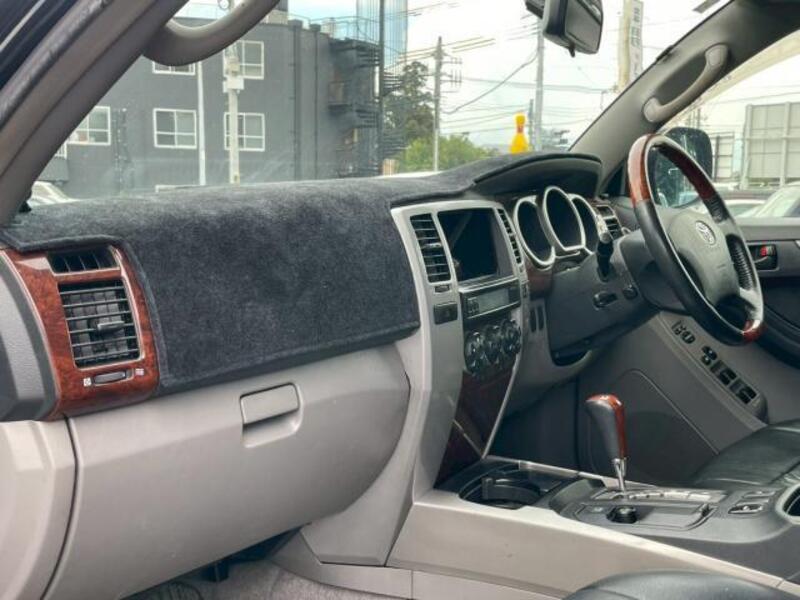 HILUX SURF