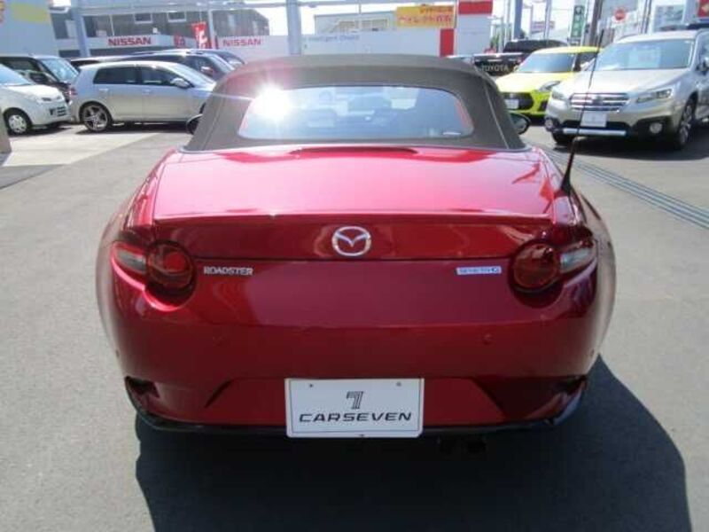 ROADSTER