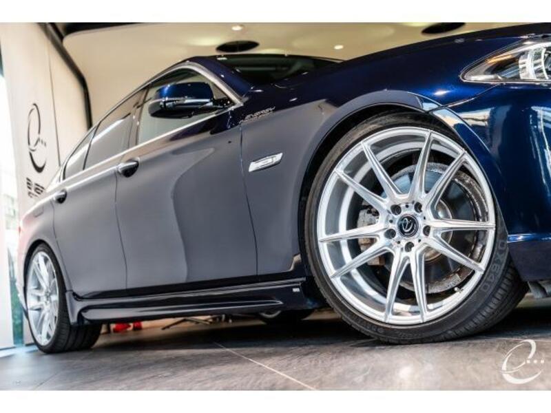 5 SERIES