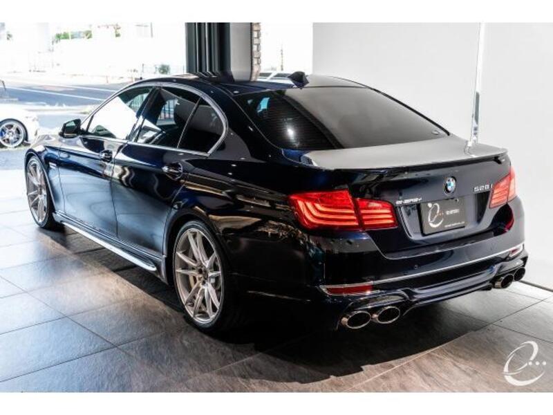 5 SERIES