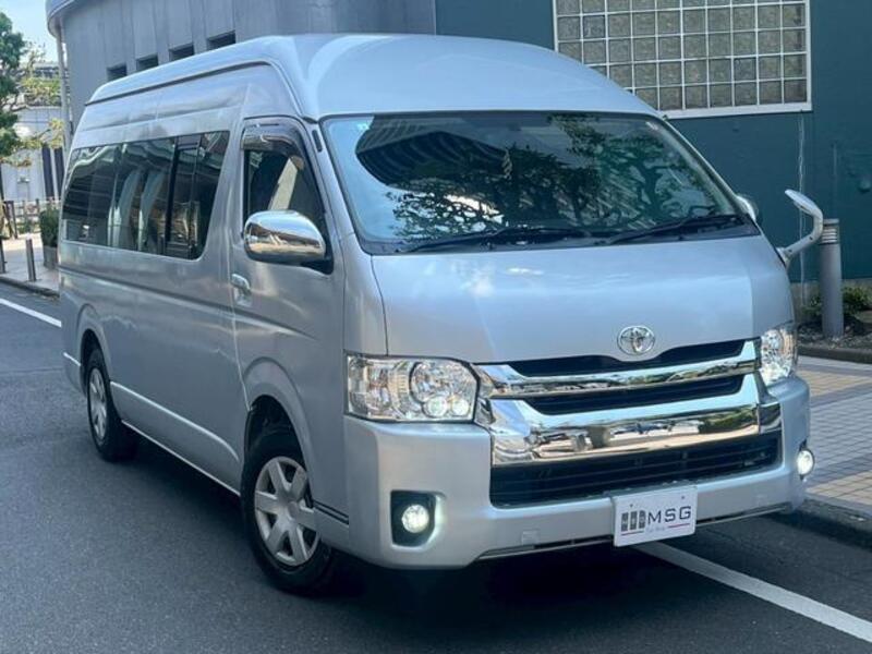 HIACE VAN