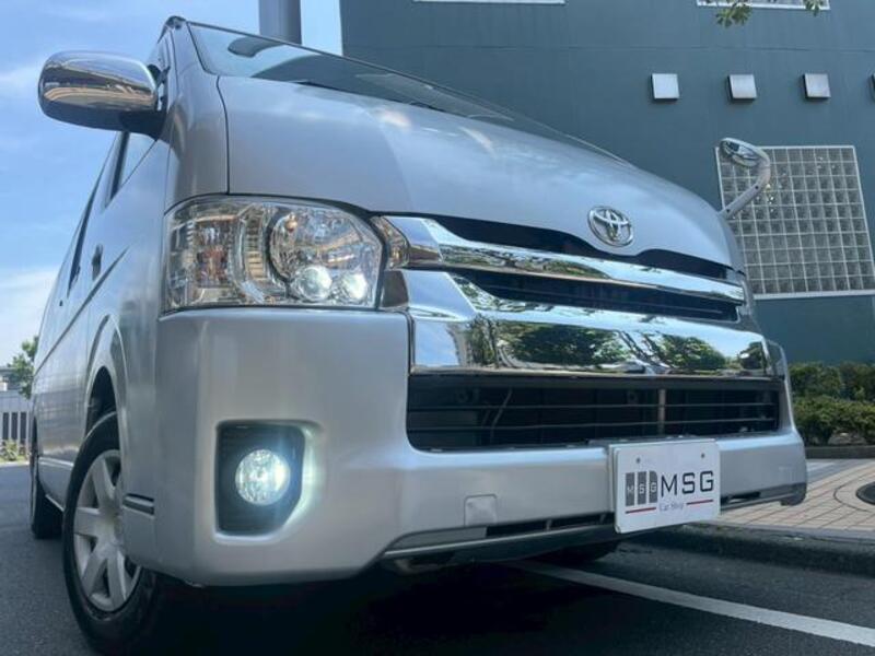 HIACE VAN