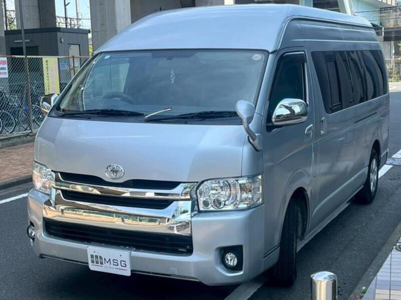 HIACE VAN