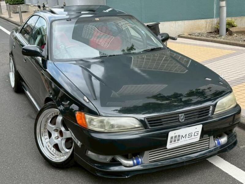 TOYOTA MARK II