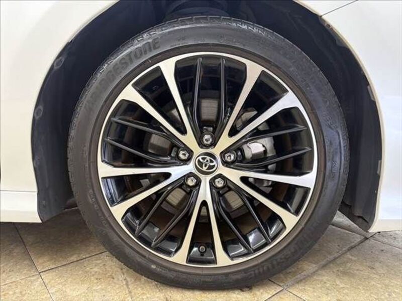 CAMRY