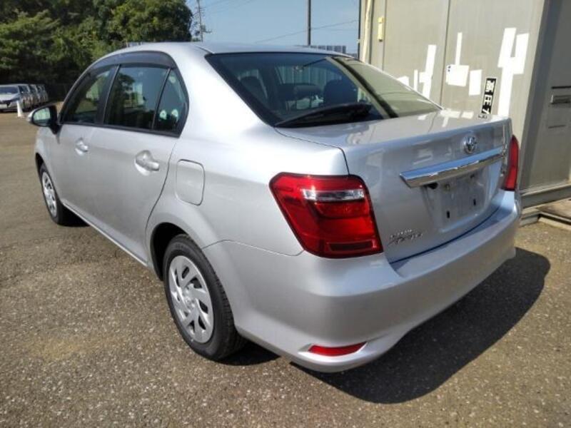 COROLLA AXIO