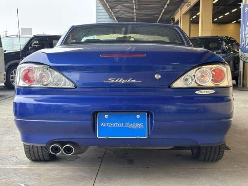 SILVIA