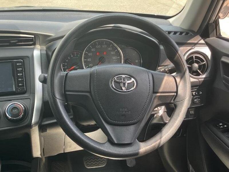 COROLLA FIELDER