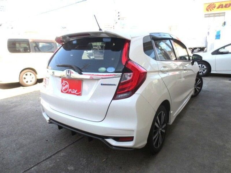FIT HYBRID