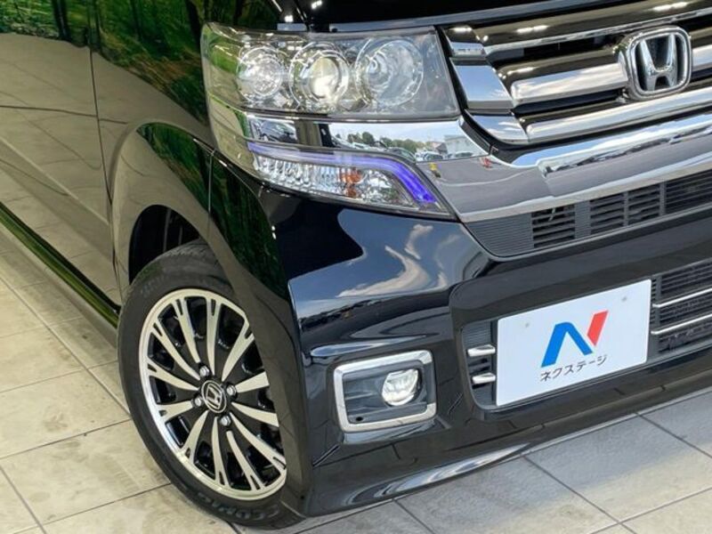 N BOX CUSTOM