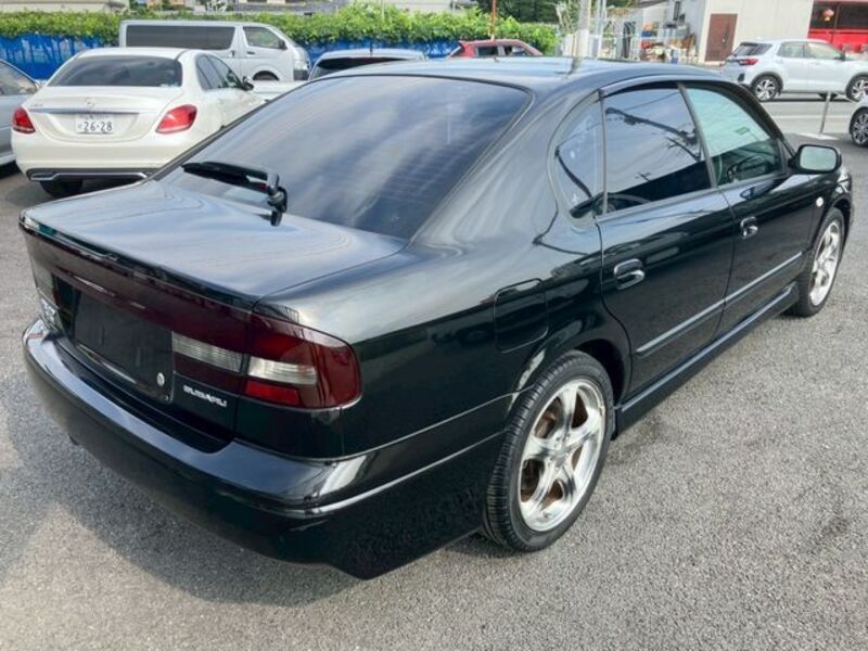 LEGACY B4