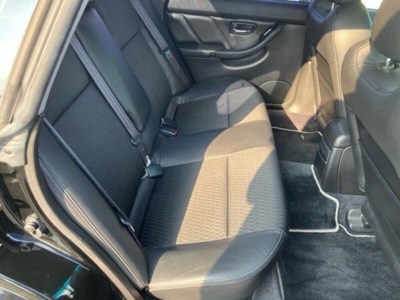 LEGACY B4