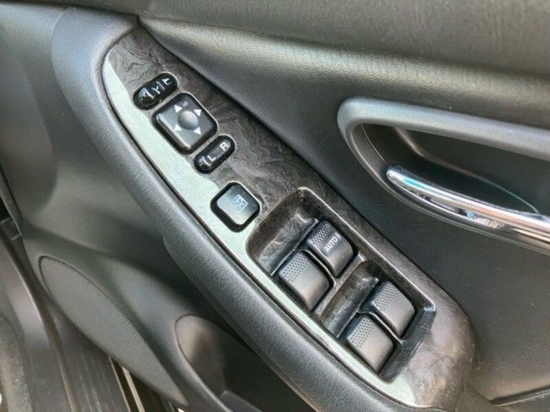 LEGACY B4