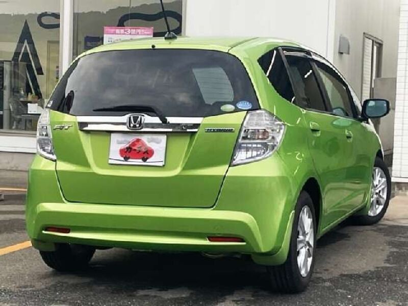 FIT HYBRID
