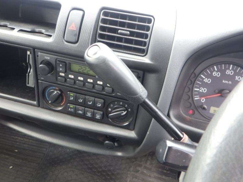 BONGO VAN