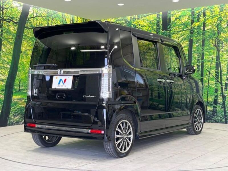N BOX CUSTOM