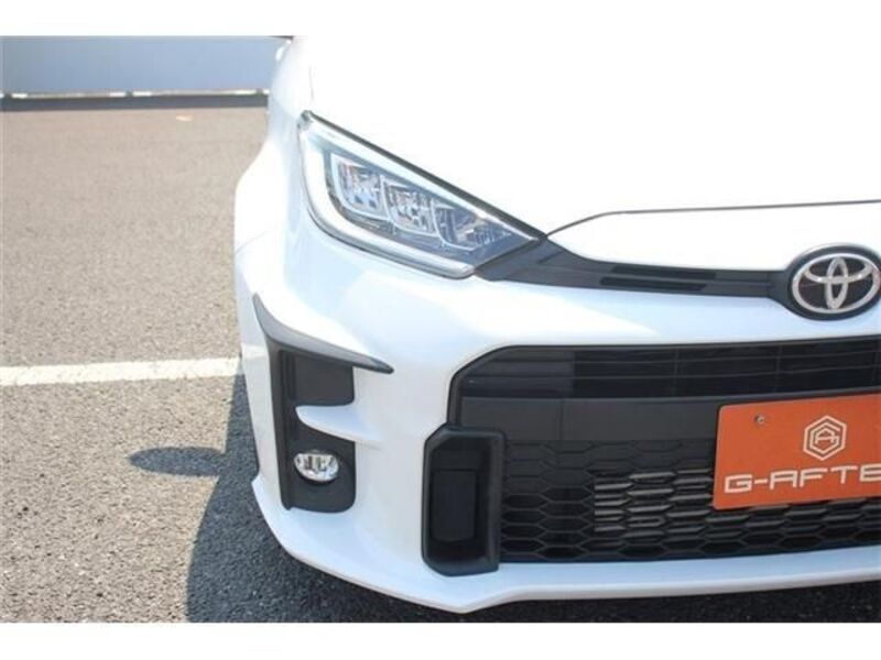 GR YARIS