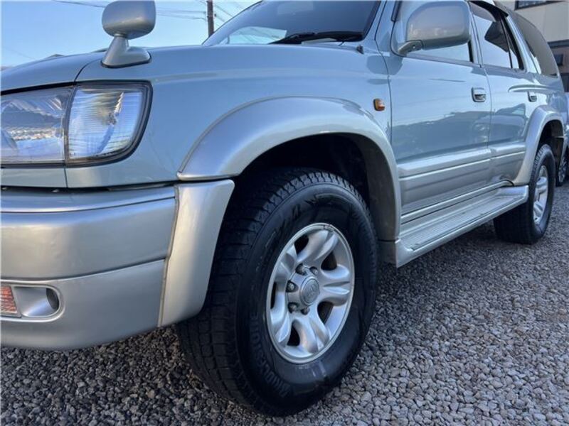 HILUX SURF
