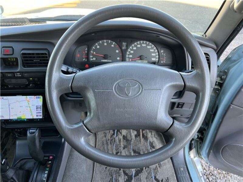 HILUX SURF