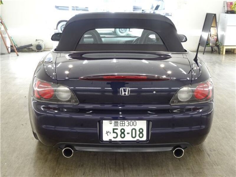 S2000