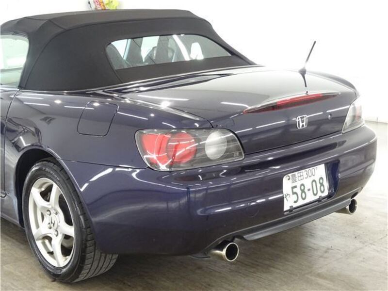 S2000