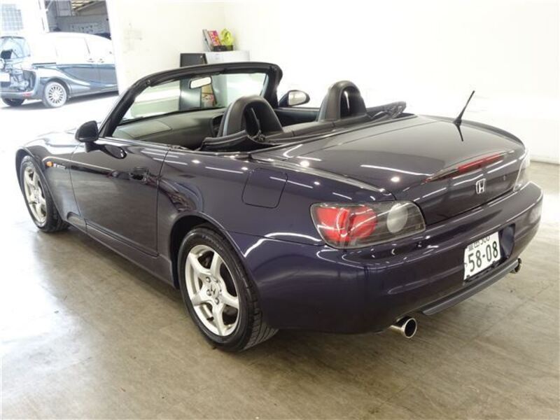 S2000