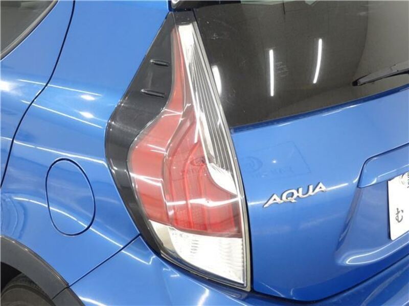 AQUA