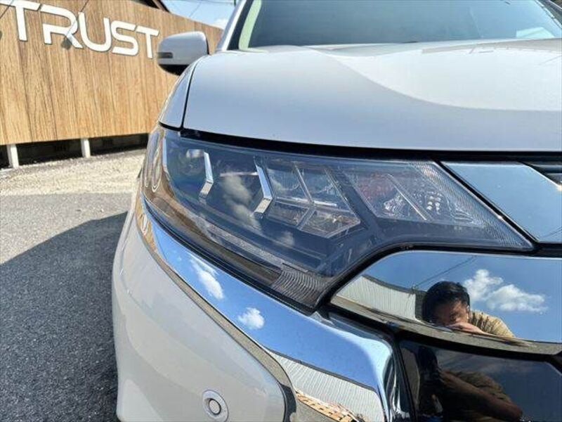 OUTLANDER PHEV