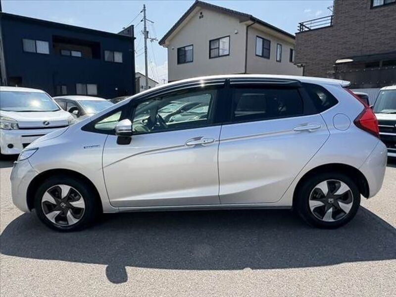 FIT HYBRID